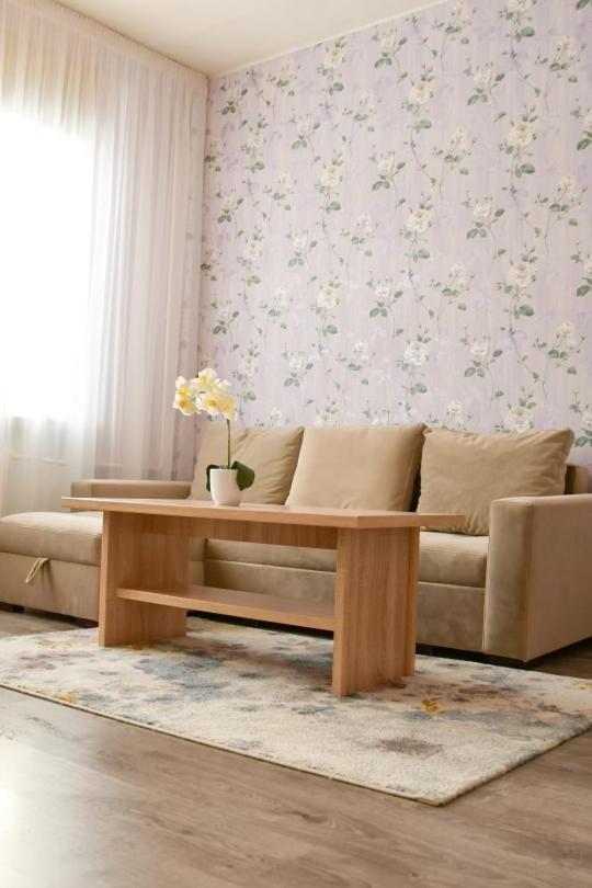 Pae 52 Apartment, Free Parking ,Airport 2Km Таллин Экстерьер фото